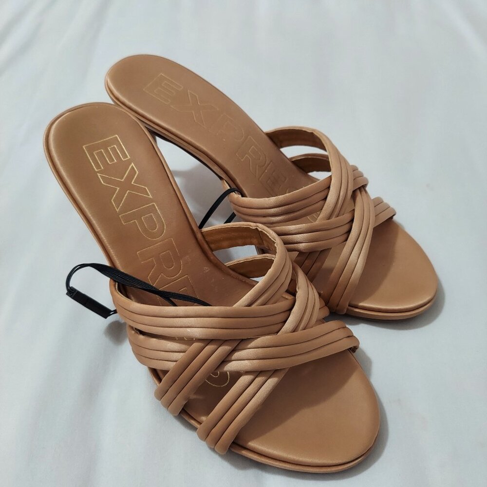 EXPRESS HEELS